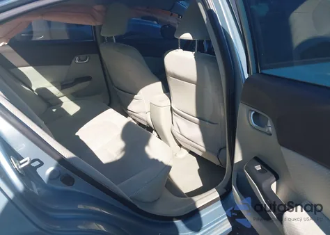 2012 Honda Civic Hybrid z USA, uszkodzony, nr VIN JHMFB4F21CS008409